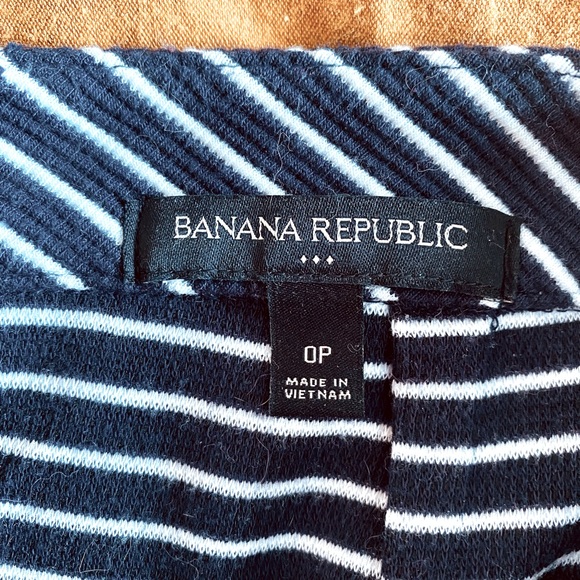 Banana Republic Striped Knit Pencil Skirt - size 0P - Picture 5 of 9